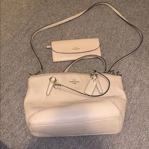 Coach purse and wallet set